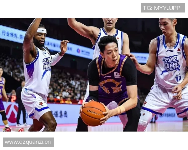 新浪CBA热点小时报丨2026年02月02日17时_今日实时CBA热点速递